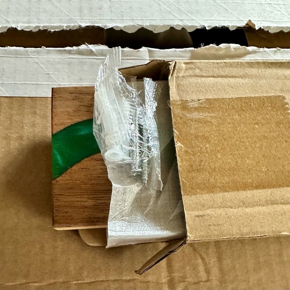 Magnetic Wood Knife Holder
for Wall Mounting - Picture 6 of 6